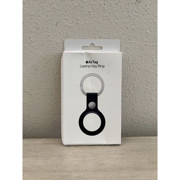 Genuine Apple Leather Key Ring for AirTag Midnight BLACK MMF93ZM/A - Picture 1 of 3